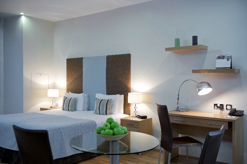 Fraser Suites Queens Gate London Rum bild